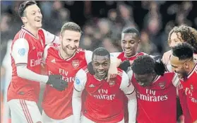  ?? FOTO: AP ?? Nicolas Pépé, un gol y dos asistencia­s
Arsenal, 4
El marfileño celebra su tanto con sus compañeros