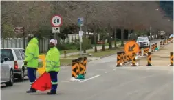  ?? Photo: Alida de Beer ?? The constructi­on in Caledon Street should be finished by early November.