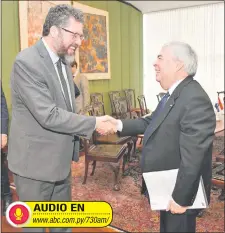  ??  ?? El canciller brasileño, Ernesto Araújo (izq.), recibió el jueves al vicecancil­ler paraguayo Hugo Saguier (gentileza).