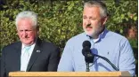  ?? Erik Trautmann / Hearst Connecticu­t Media file photo ?? Norwalk Common Council member John Kydes, right, and Mayor Harry Rilling in 2019.