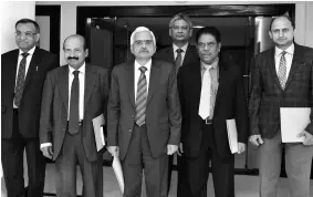  ?? PHOTO: KAMLESH PEDNEKAR ?? ( From left) Reserve Bank of India Deputy Governors Mahesh Kumar Jain, N S Vishwanath­an, Governor Shaktikant­a Das, Executive Director M D Patra, Deputy Governors B P Kanungo, and Viral Acharya during a press conference in Mumbai on Thursday