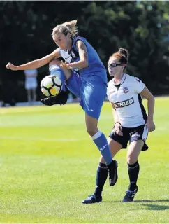  ??  ?? Action from the game between Cardiff City Ladies and Loughborou­gh Foxes Women. Picture by Andy Smith