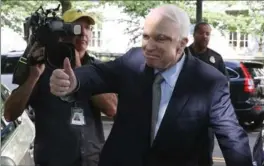  ?? MARK WILSON, GETTY IMAGES ?? Republican Sen. John McCain gives a thumbs up to well wishers in Washington Tuesday.