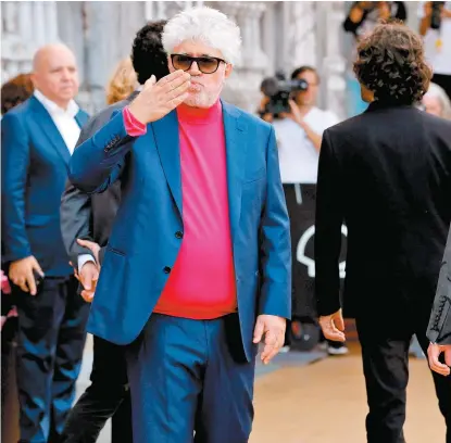  ??  ?? Pedro Almodóvar piensa en expandir sus dominios a la plataforma, como ha ocurrido con otros directores.