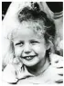  ??  ?? Gwyneth fue una niña de Hollywood. Dcha., con Blythe Danner, su madre, en los 80.