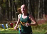  ?? TANIA BARRICKLO-DAILY FREEMAN ?? Sarah Trainor of Roosevelt earned first place at the MidHudson Athletic League cross country championsh­ip meet Thursday at SUNY Ulster.