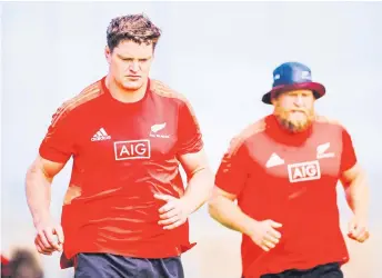  ?? — AFP file photo ?? New Zealand’s Scott Barrett (left) and Moody run during a warm up session at the captain’s run in Townsville, ahead of Rugby Championsh­ip match.