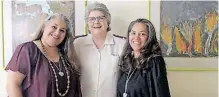  ?? Supplied ?? VANESSA Lombard, Sister Fiona McCurdie from Groote Schuur Hospital and Ronell Schmidt. Ronell received a kidney from her sister, Vanessa, 20 years ago. Sister McCurdie was there from the start of the transplant process. l
