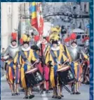  ?? AP ?? El uniforme conserva los colores del escudo del papa Julio II.