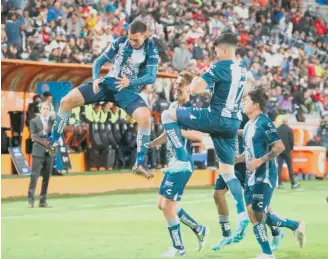  ?? WENDY LAZCANO ?? Pachuca se colocó como líder general por diferencia de goles