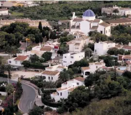  ?? Photo: Jávea town hall ?? People are struggling to pay high rents in popular tourist towns, where properties tend to be advertised on a weekly basis