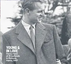  ??  ?? YOUNG & IN LOVE Honeymoon at Broadlands in Romsey, Hants, 1947