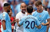  ?? ?? PEP TALK: Silva gets instructio­ns from Guardiola