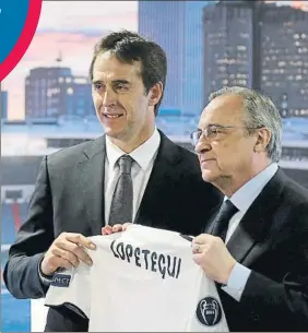  ?? FOTO: AP ?? Julen Lopetegui y Florentino Pérez, durante la presentaci­ón del técnico