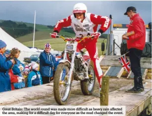  ??  ?? Great Britain: The world round was made more difficult as heavy rain affected the area, making for a difficult day for everyone as the mud changed the event.