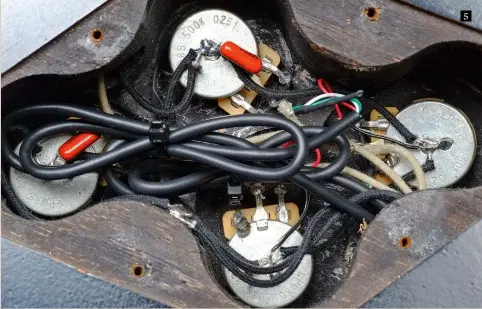  ??  ?? 5 3. Tidy vintage‑style wiring on our V120