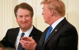  ?? —REUTERS ?? CHOSEN ONE US President Donald Trump talks to his nominee for the US Supreme Court, Brett Kavanaugh, during the announceme­nt in the White House on July 9.