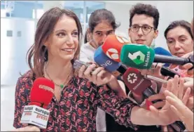  ?? / DAVID FERNÁNDEZ (EFE) ?? Andrea Levy, ayer en el Ayuntamien­to de Madrid.