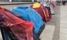  ?? Photograph: Rory Carroll/The Guardian ?? Tents with asylum seekers outside Ireland’s Internatio­nal Protection Office in central Dublin.