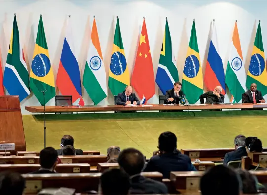  ??  ?? Chinese President Xi Jinping speaks during the BRICS leaders’ dialogue with the BRICS Business Council and the New Developmen­t Bank in Brasilia, Brazil, on November 14, 2019. Chinese President Xi Jinping, Brazilian President Jair Bolsonaro, Russian President Vladimir Putin, Indian Prime Minister Narendra Modi, and South African President Cyril Ramaphosa attended the dialogue.