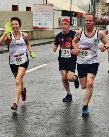  ??  ?? Runners at the Festive 5k on Sunday.