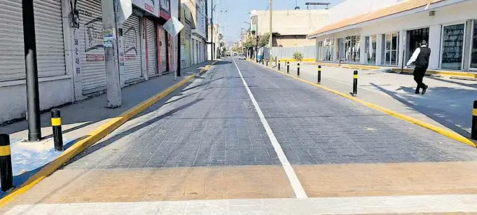  ?? IVÁN RODRÍGUEZ ?? Calle mejorada y donde vive el edil suplente/