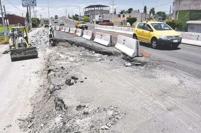  ??  ?? Se realizará la rehabilita­ción de las vías laterales de avenida Constituye­ntes./Javier Patiño