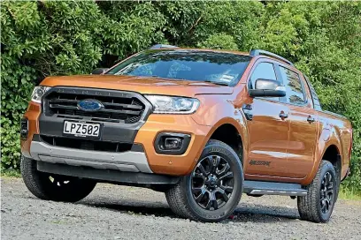  ??  ?? You can now choose between the old 3.2 engine of a shiny new biturbo four in the Ranger Wildtrak.