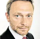  ?? 4x foto: archiv ?? Christian Lindner Kampaň založená na jeho portrétech pomohla vrátit FDP do parlamentu.