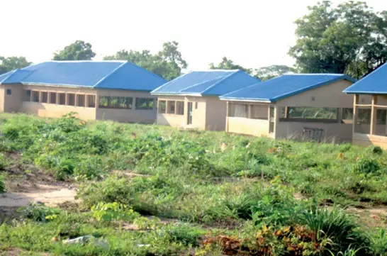  ??  ?? Buildings under constructi­on in a National Directorat­e for Employment Agricultur­al facility in Oyo State