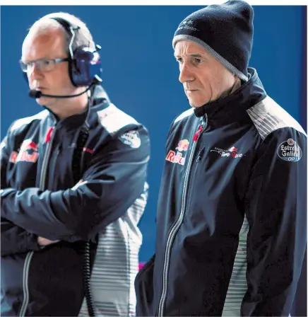  ?? Picture / Getty Images ?? Kiwi Graham Watson ( left) and Austrian Franz Tost are helping Brendon Hartley at Toro Rosso.