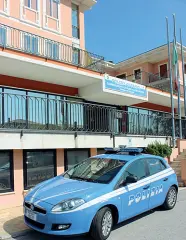  ??  ?? Indagini La polizia di Bassano ha identifica­to i due aggressori