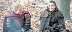  ?? HELEN SLOAN/HBO ?? Ed Sheeran, left, and Maisie Williams in a scene from Game of Thrones.