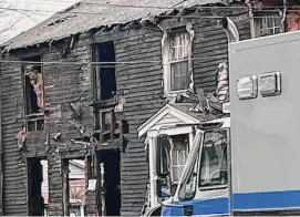  ?? Christine Dempsey/Hearst Connecticu­t Media ?? The front of the duplex in Somers where four children died in a fast-moving blaze last week.