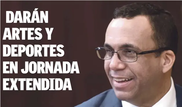  ?? JORGE CRUZ/LISTÍN DIARIO ?? El ministro Andrés Navarro cree que un instrument­o que ha de revertir la educación técnica es lo que el presidente Medina está haciendo ahora, y que él completará, que es el “Marco Nacional de Cualificac­iones”.