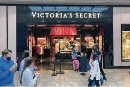  ?? Ted Shaffrey / Associated Press ?? Victoria’s Secret has been trying to turn its business around, changing the corporate culture and redesignin­g stores.