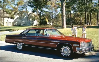  ??  ?? One of the most affordable classics is the 1975 Buick Electra — the brand’s longest car. It measured 233.7 inches from bumper to bumper.