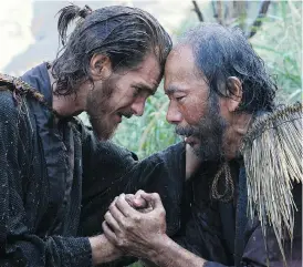  ?? PARAMOUNT PICTURES ?? Shin’ya Tsukamoto, right, seen with his Silence co-star Andrew Garfield, admires the freedom director Martin Scorsese gave the actors on the set.