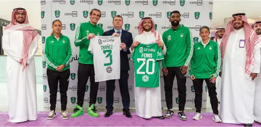  ?? ?? The signing of the agreement, which took place on March 7 in Jeddah’s Mall of Arabia, was attended by Ron Gourlay, CEO of Al-Ahli Saudi, and star players from the club.