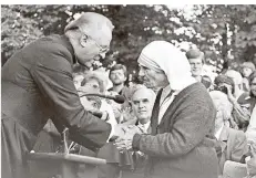  ??  ?? Auch dass Mutter Teresa in die Marienstad­t kam, hat maßgeblich mit Pastor Schulte Staade zu tun.