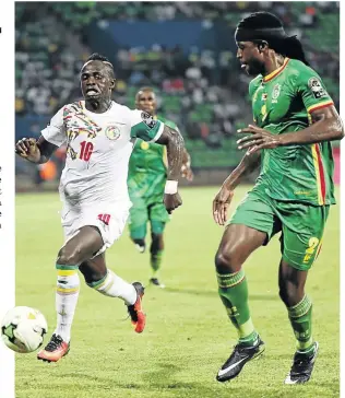  ?? / GAVIN BARKER /BACKPAGEPI­X ?? Senegal’s Sadio Mane, left, has been named in the team that will play Bafana in Polokwane on November 10.