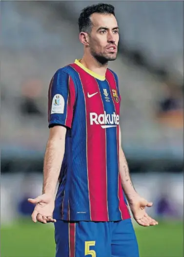  ??  ?? Sergio Busquets, en un partido del Barça esta temporada.