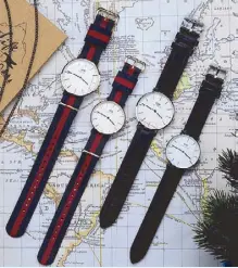  ??  ?? Daniel Wellington watches come in a variety of sizes, making them the perfect choice for matching pieces.