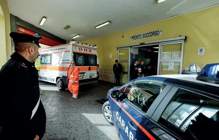  ??  ?? StrutturaI­l pronto soccorso del Loreto Mare