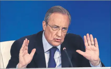  ??  ?? El Real Madrid de Florentino Pérez, investigad­o por Hacienda que le ha impuesto una multa de más de seis millones de euros FOTO: SIRVENT