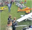  ?? FOTO: VEREIN ?? Große Flugzeuge lassen kleine Besucher staunen.