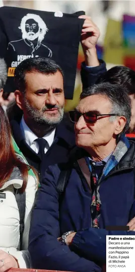  ?? FOTO ANSA ?? Padre e sindaco Decaro a una manifestaz­ione con Peppino Fazio, il papà di Michele