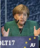  ?? Bild: MONIKA SKOLIMOWSK­A ?? VILL HA FLER MED SIG. Angela Merkel har siktet inställt på en koalitions­regering.