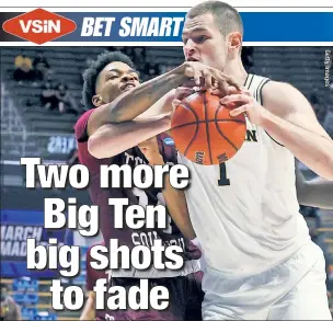  ??  ?? PAY AT-TEN-TION! Hunter Dickinson’s Wolverines were able to muscle their way past Texas Southern, but Michigan is not the choice of VSiN’s Matt Youmans on Monday as a 5.5-point favorite against LSU. Greg Peterson is taking five points with Oregon against Iowa on the day after No. 1 seed Illinois of the Big Ten went down.