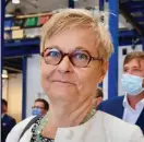  ??  ?? Nina Kopola, generaldir­ektör vid Business Finland, ser båtindustr­in i Jakobstads­regionen som ett exempel på Finlands potential. – Finland behöver modiga innovation­er och produkter som kan exporteras internatio­nellt.